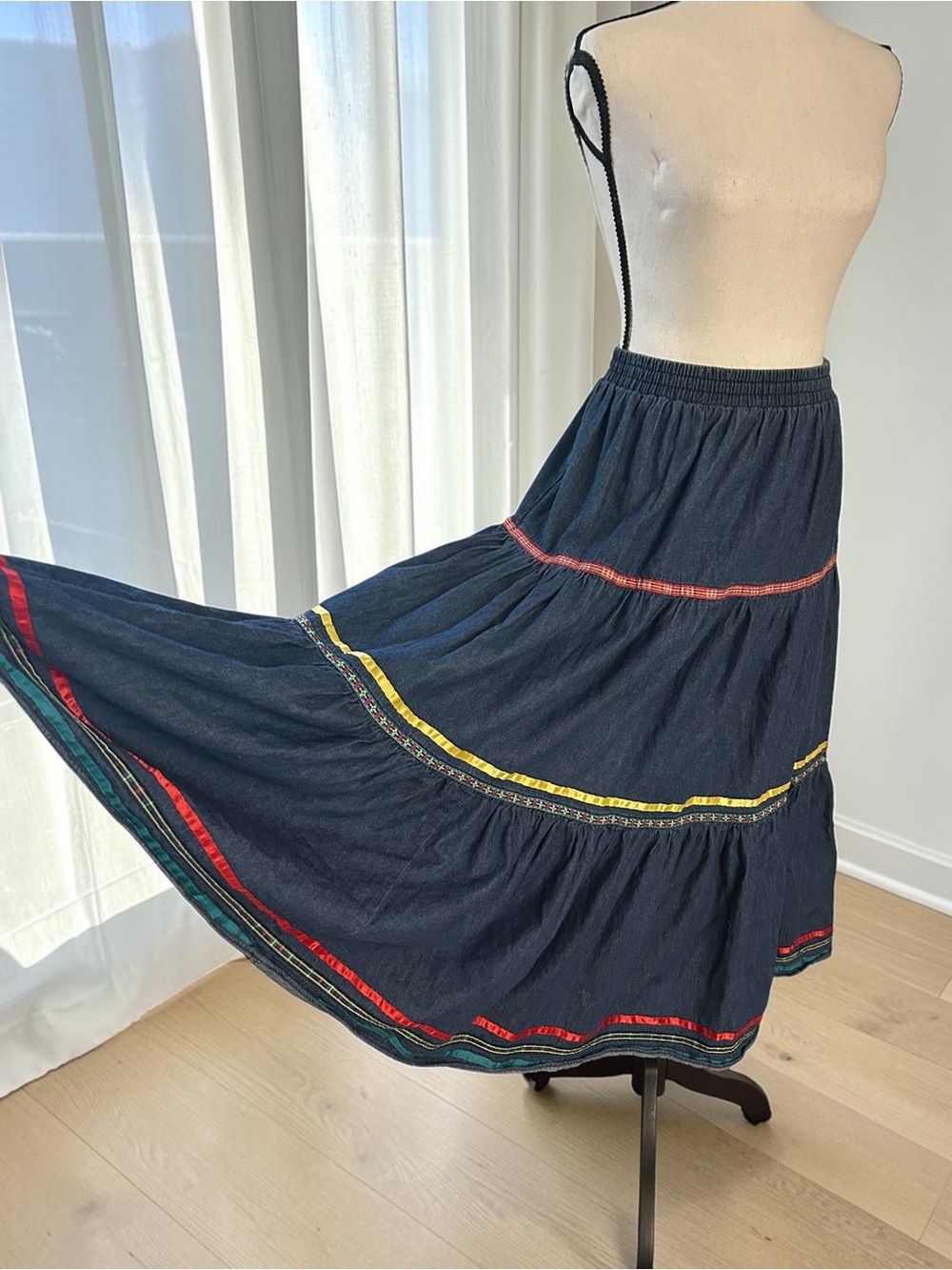Vintage 90s Country Suburbans Tiered Denim Maxi Skirt Ribbon Trim Boho Prairie S
